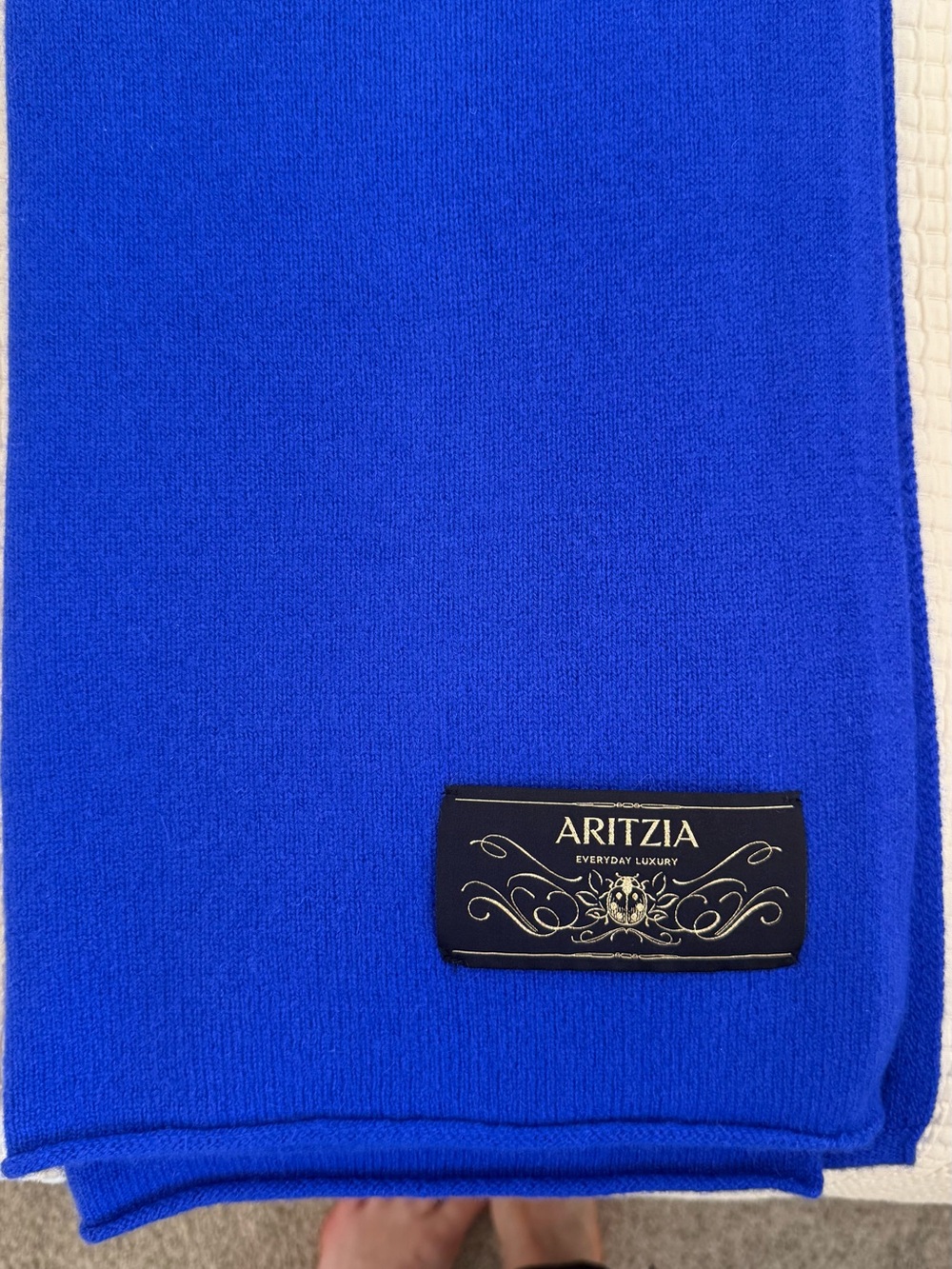 Aritzia cashmere scarf